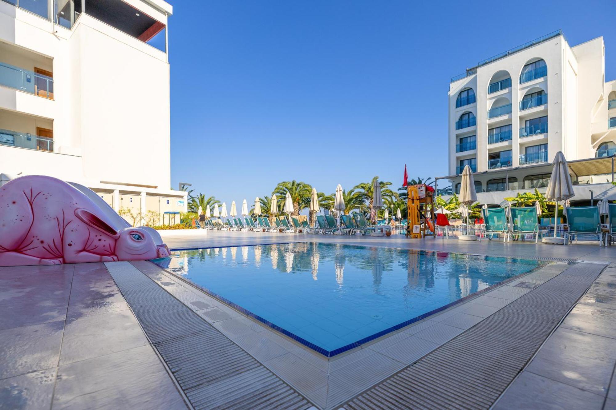 Infinity By Yelken Aquapark&Resorts Kusadasi Kusadası Exterior foto